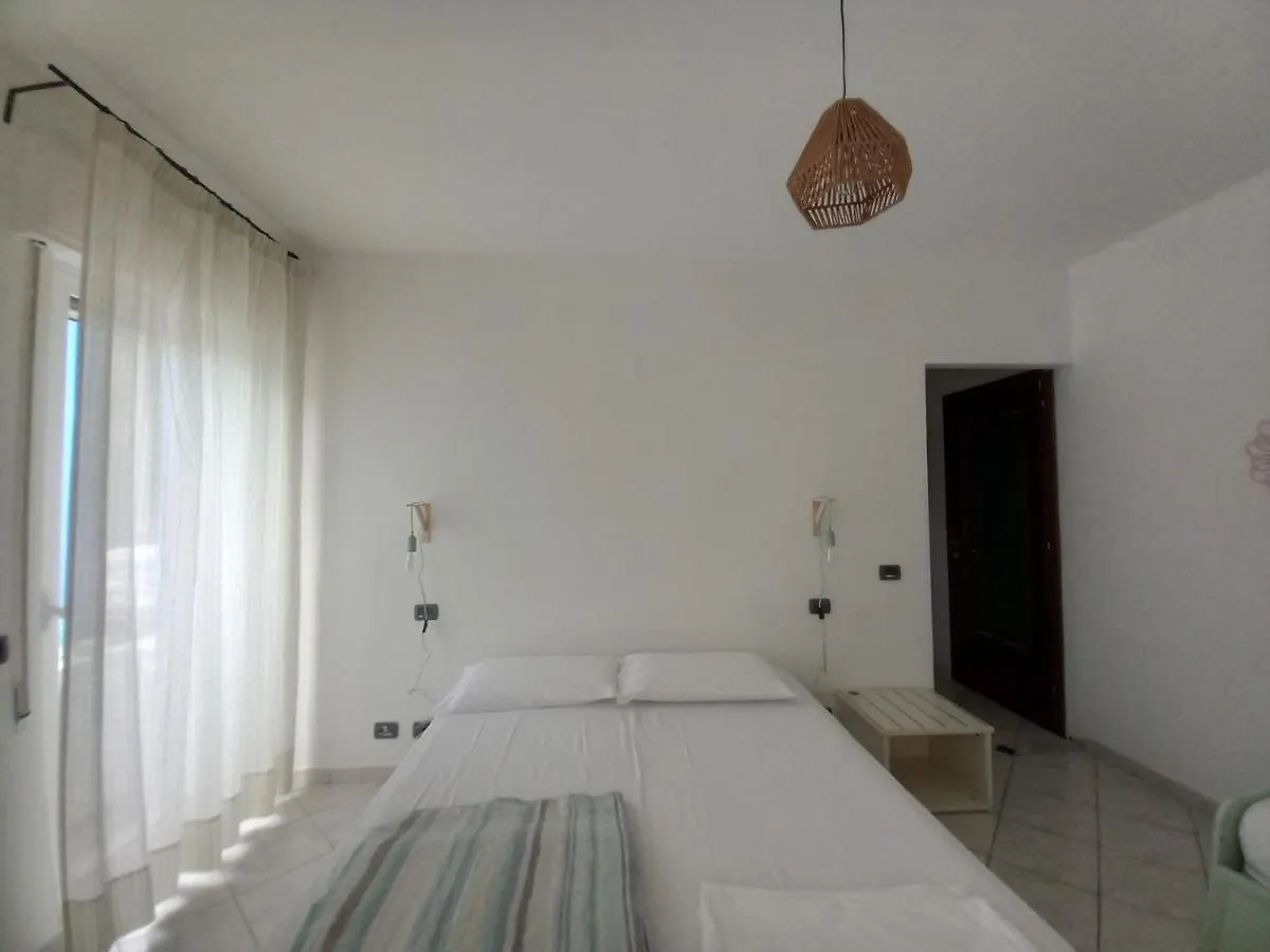 Villa Acquamarina カラゼッタ