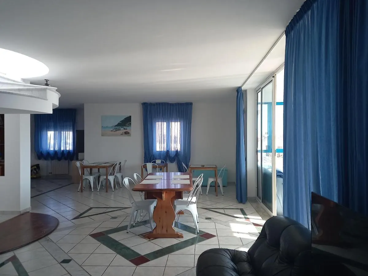 Villa Acquamarina Calasetta Bed & Breakfast