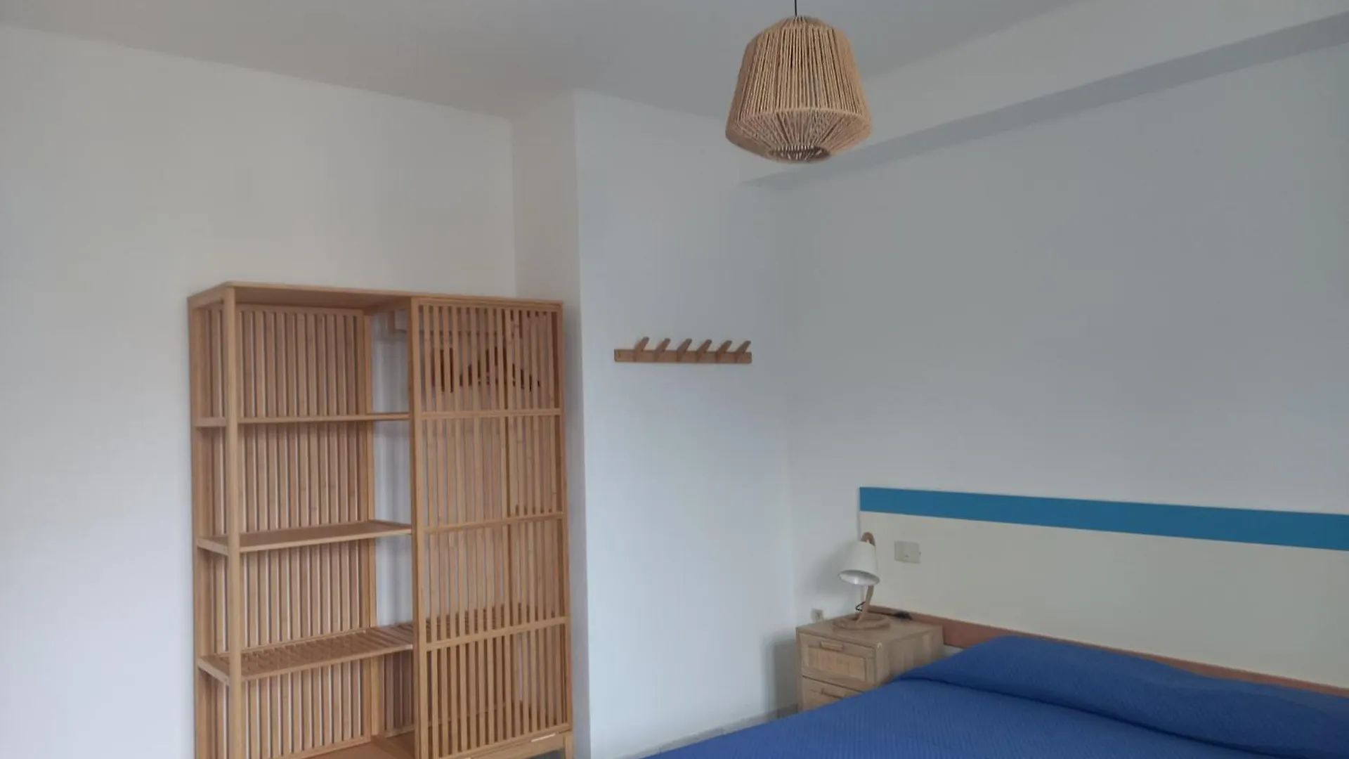 Bed & Breakfast Villa Acquamarina Calasetta